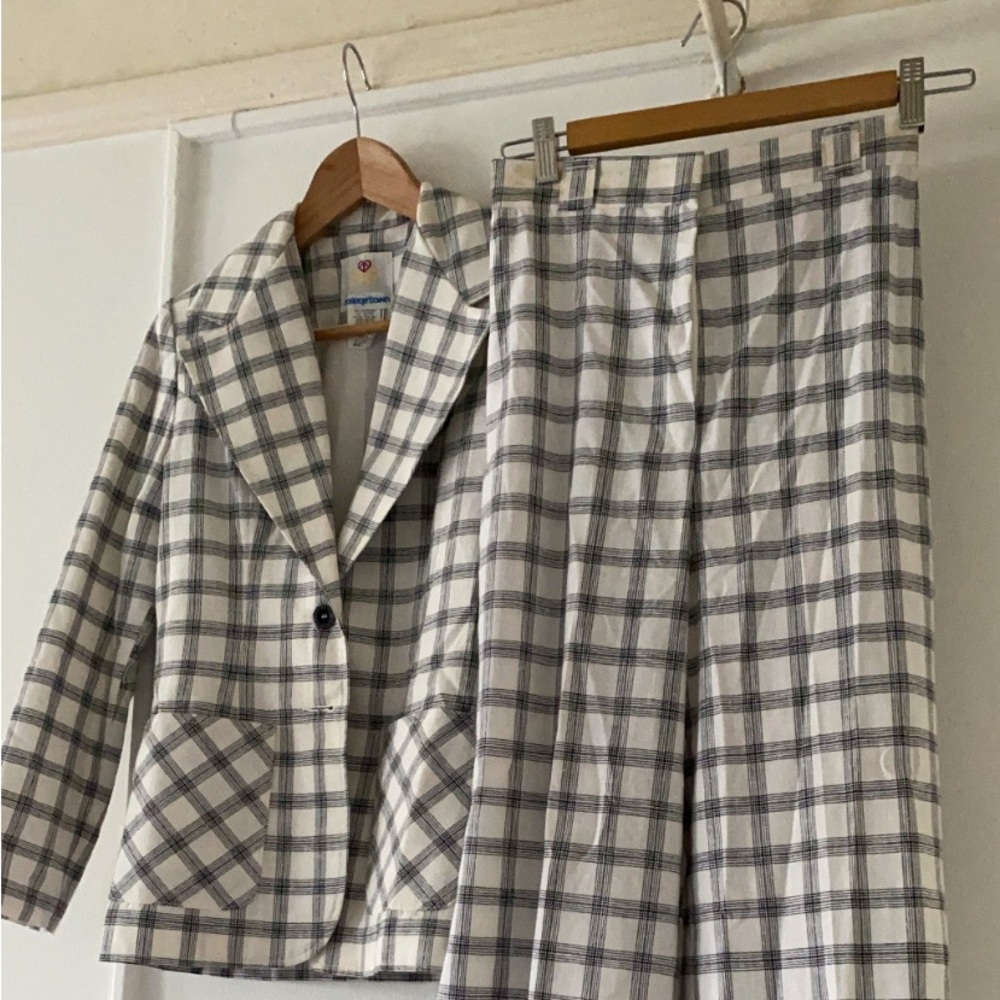 Small two piece plaid set, vintage, few stains, no rips or tears, wide leg